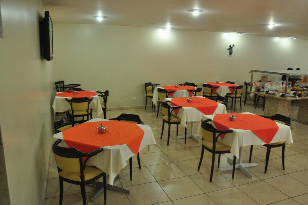 Rede Andrade San Martin Hotel Curitiba Eksteriør billede