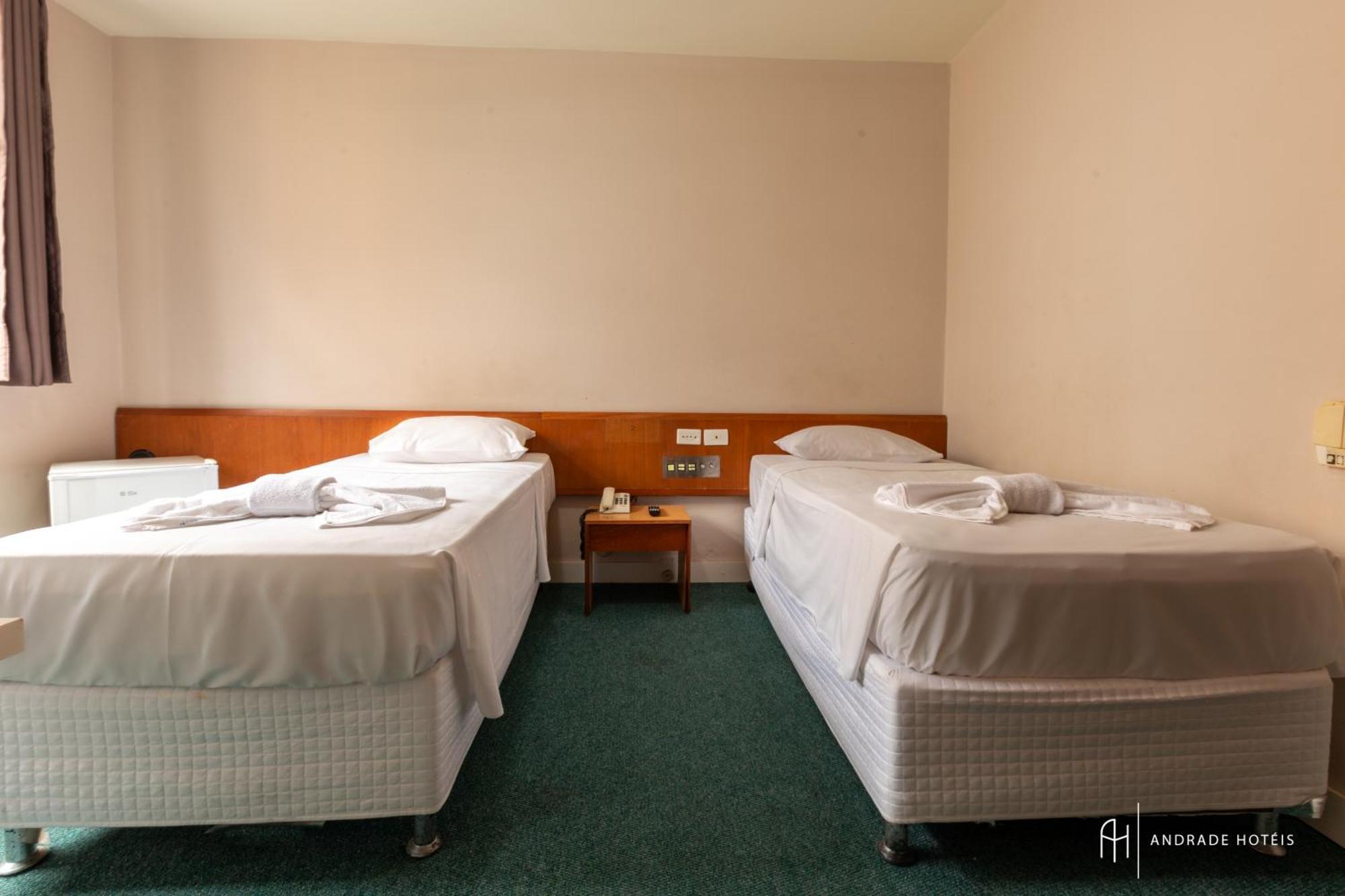 Rede Andrade San Martin Hotel Curitiba Eksteriør billede