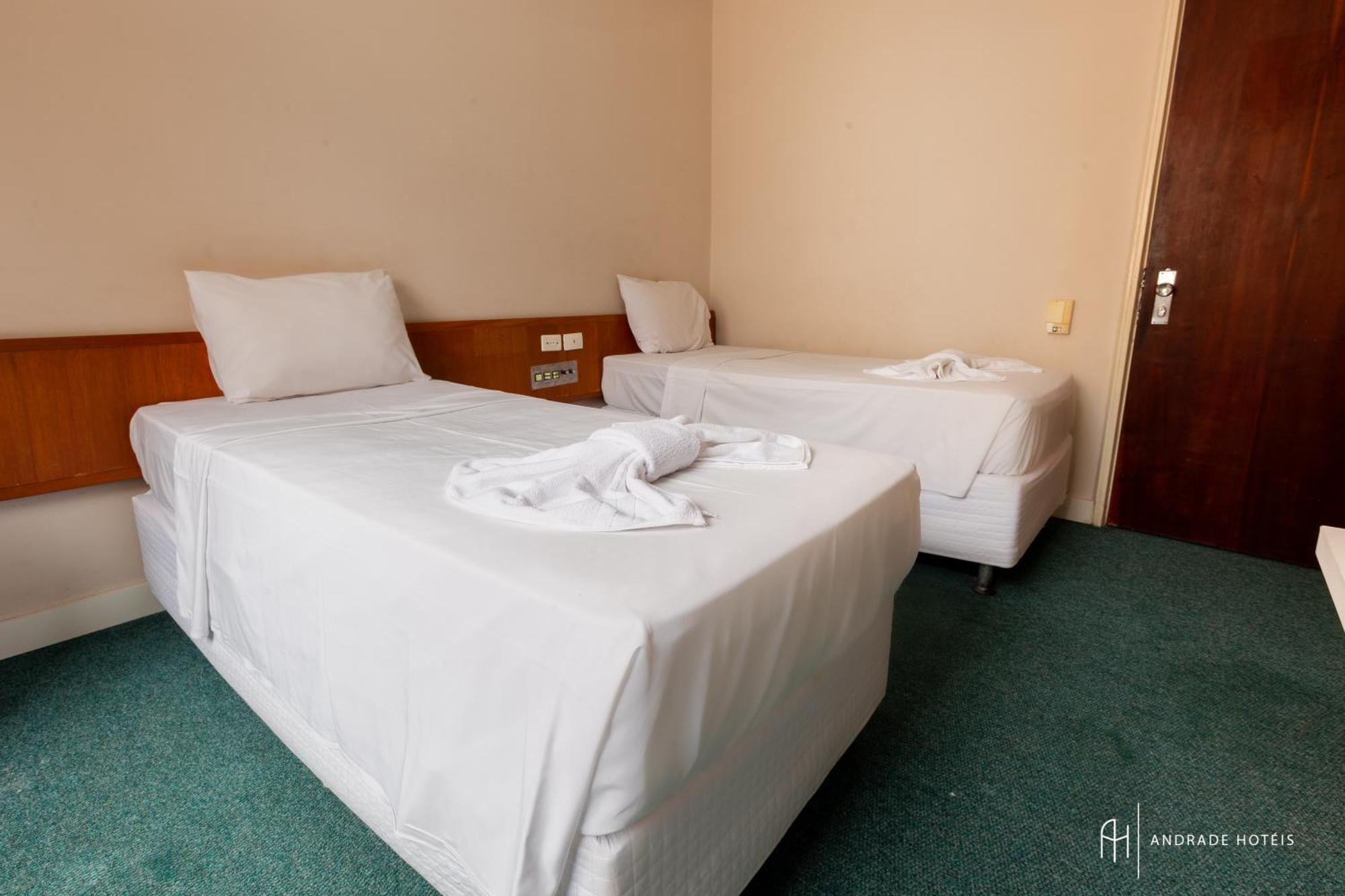 Rede Andrade San Martin Hotel Curitiba Eksteriør billede