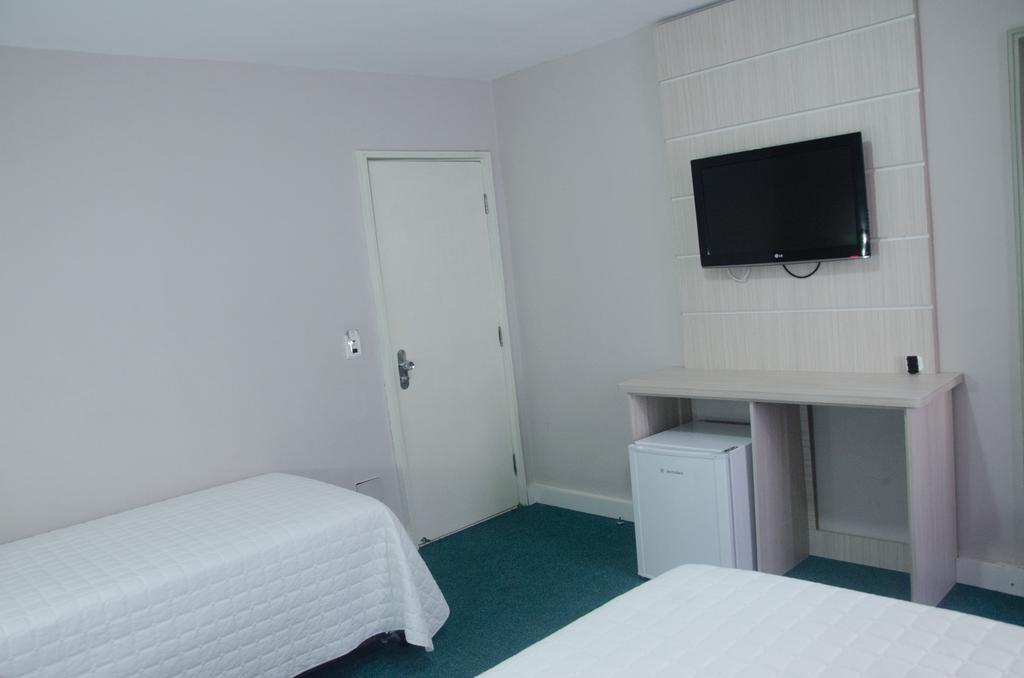 Rede Andrade San Martin Hotel Curitiba Eksteriør billede
